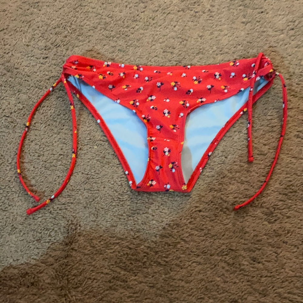 Bikini bottoms
